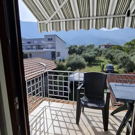 Holiday home Nikos's House *