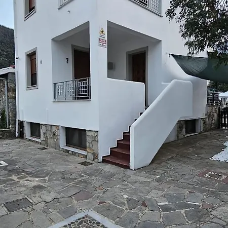 Holiday home Nikos's House